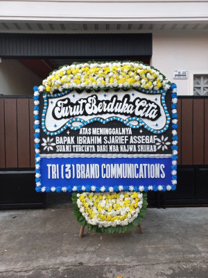 Papan Bunga Duka di Aro Iv Korong